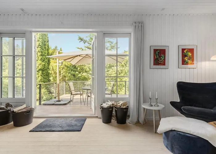 Two-bedroom Pet Friendly In Holbaek
